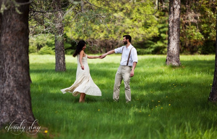 Engagement portrait photos